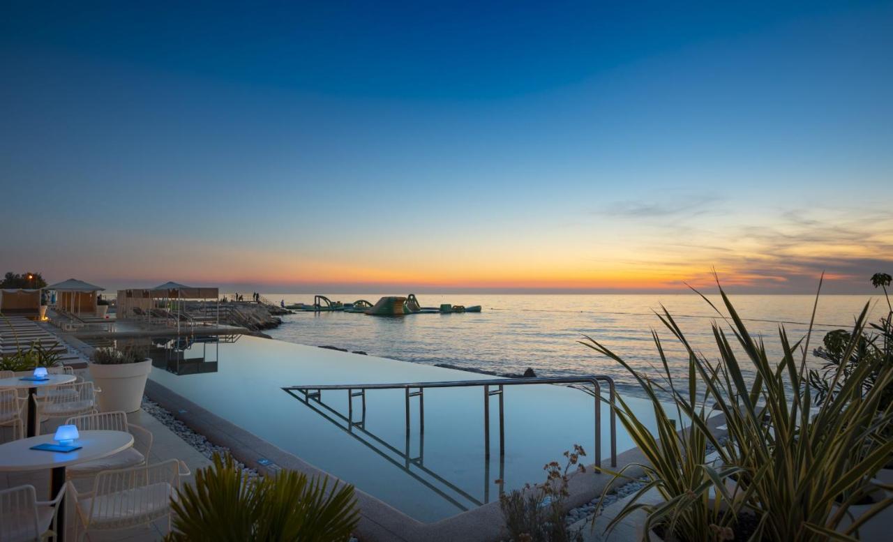 Apartments Villa Alba Porec Ngoại thất bức ảnh