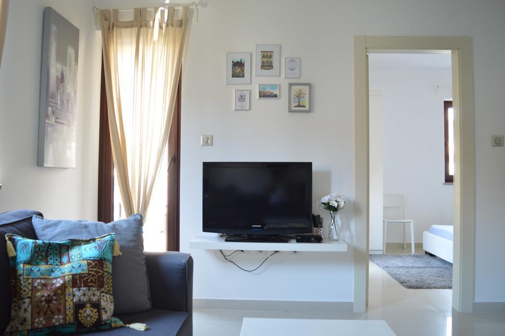 Apartments Villa Alba Porec Ngoại thất bức ảnh
