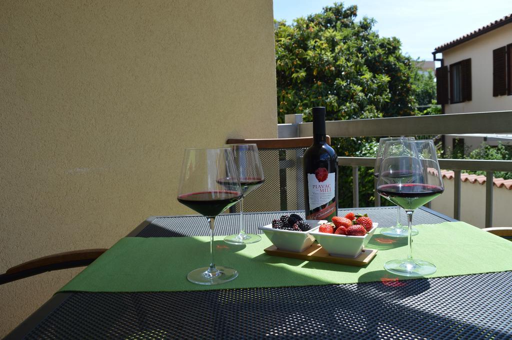 Apartments Villa Alba Porec Ngoại thất bức ảnh