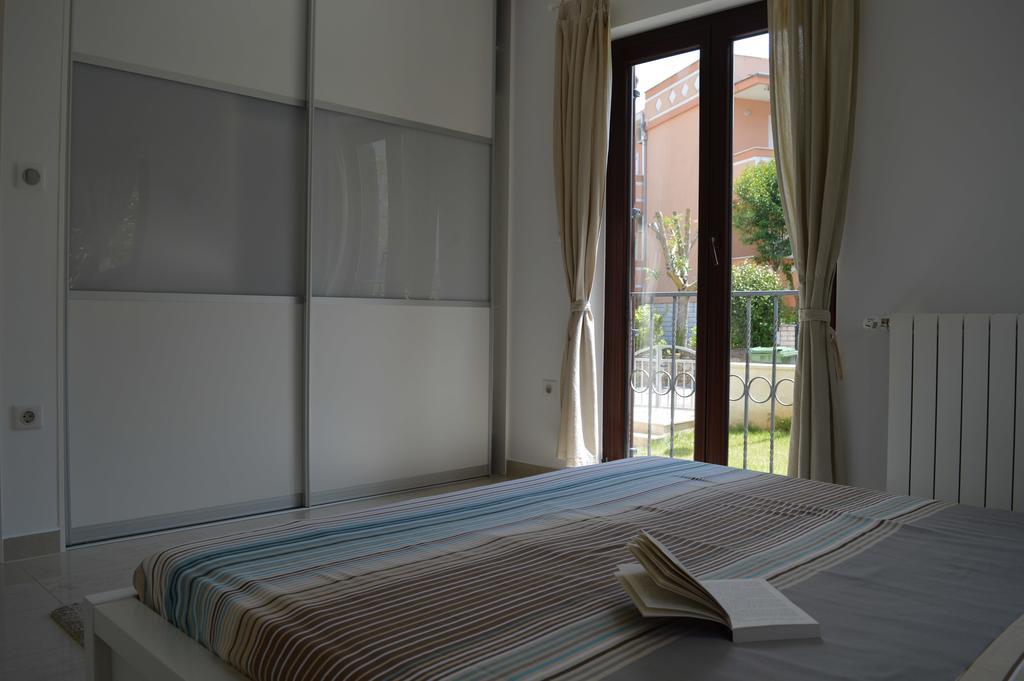 Apartments Villa Alba Porec Ngoại thất bức ảnh