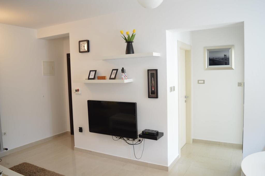 Apartments Villa Alba Porec Ngoại thất bức ảnh