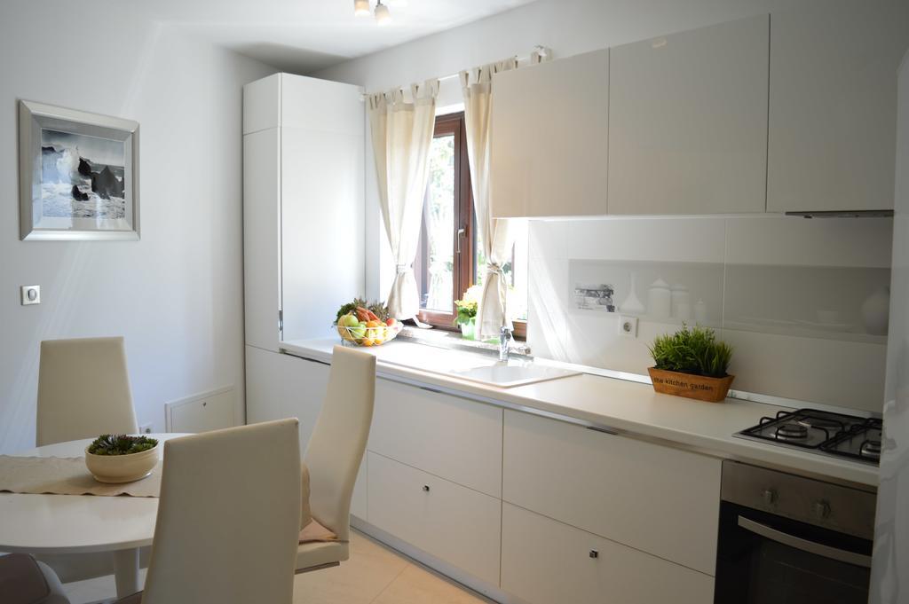Apartments Villa Alba Porec Ngoại thất bức ảnh