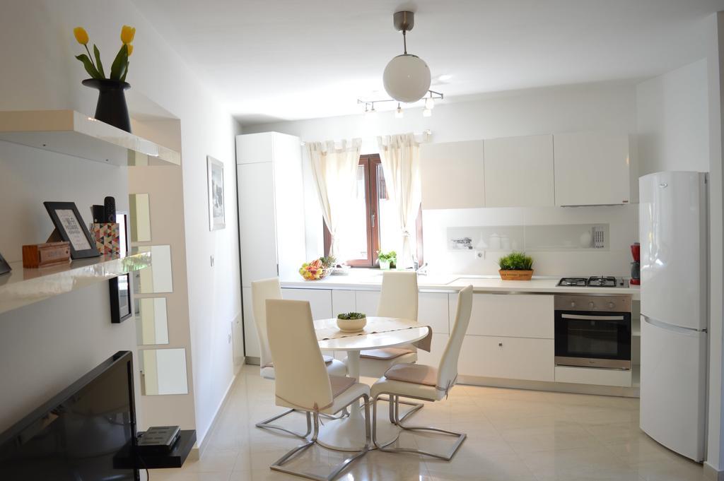 Apartments Villa Alba Porec Ngoại thất bức ảnh